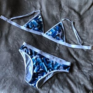 cute white/blue floral bikini set :D